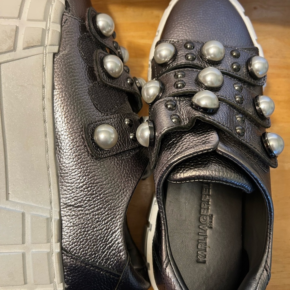 Karl Lagerfeld Paris gray silver women sneakers with embellishments size 6.5 m